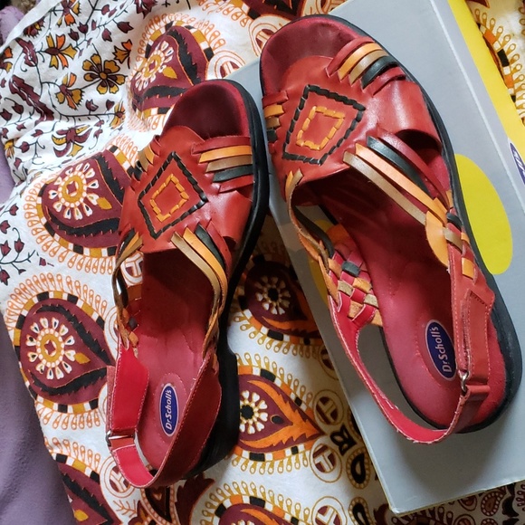 DR.SCHOLL'S "Aztec" Santa Fe Huarache sandals. Red/Multi Leather SZ. 8.5 EUC - Picture 3 of 8